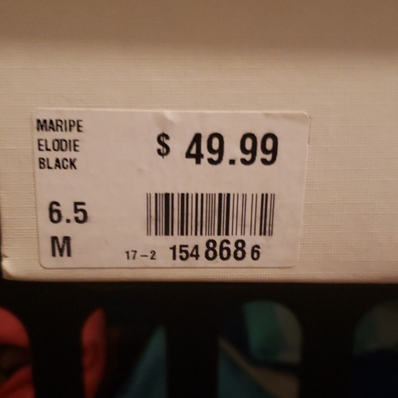 Shoes - Picture 4 of 4